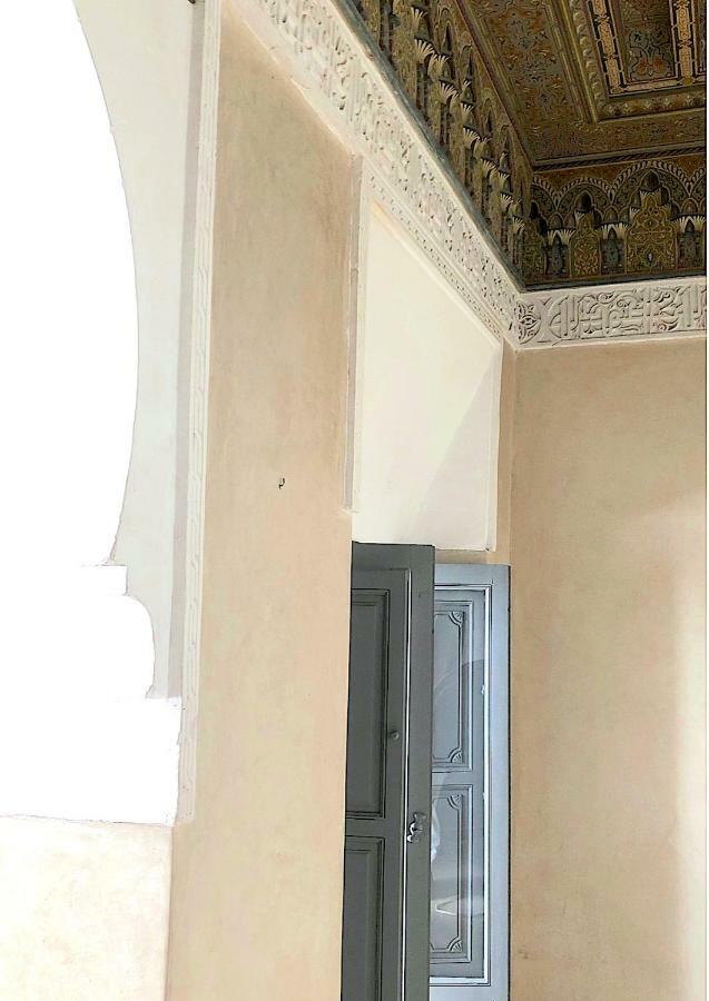 رياد Hadika Maria